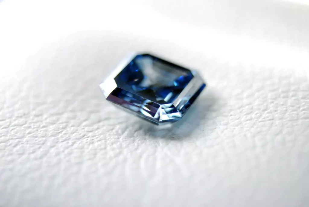 diamond-algordanza-diamond-ascher-cut-683e8bc850b6d